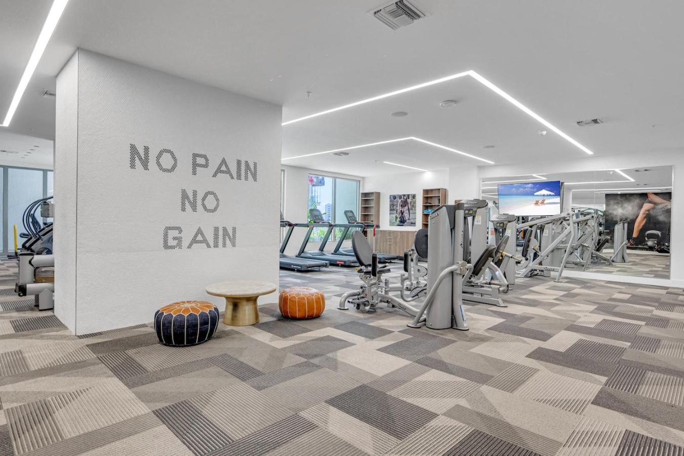 Amazing 3 Bed Unit In Dwntwn Miami With Free Parking Apartamento Exterior foto