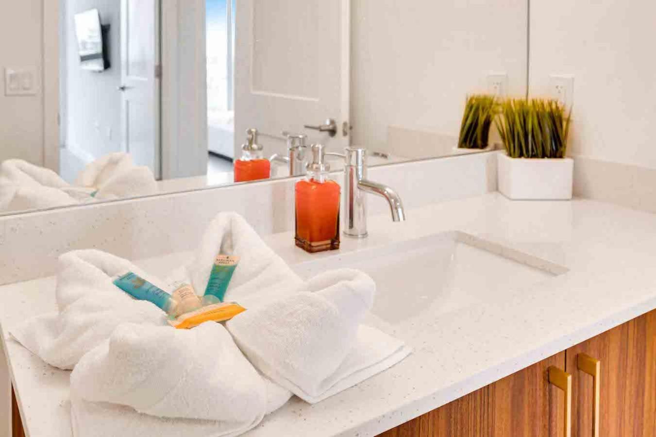 Amazing 3 Bed Unit In Dwntwn Miami With Free Parking Apartamento Exterior foto